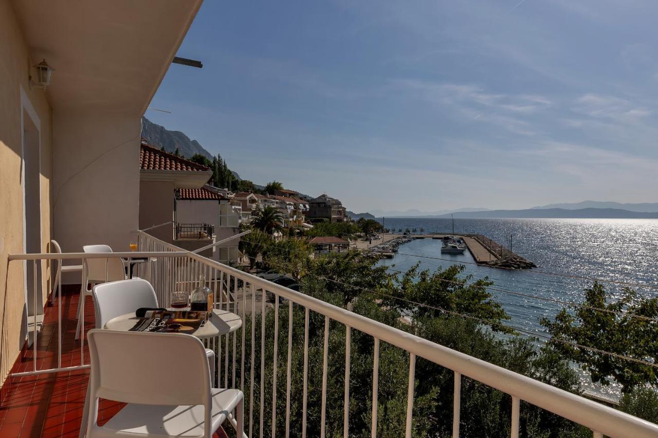 Apartments By The Sea Podgora, Makarska - 2596 Exterior photo