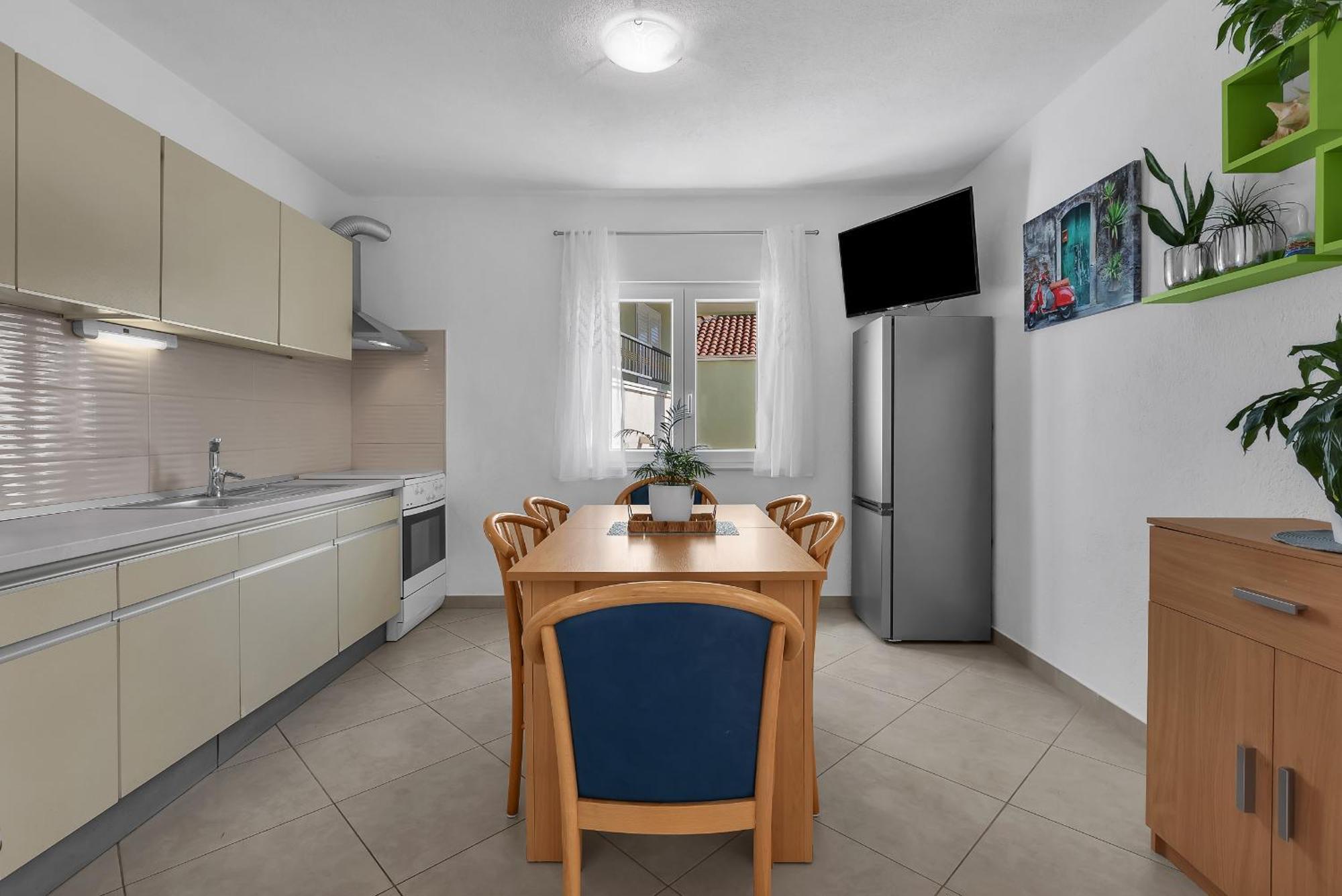 Apartments By The Sea Podgora, Makarska - 2596 Room photo